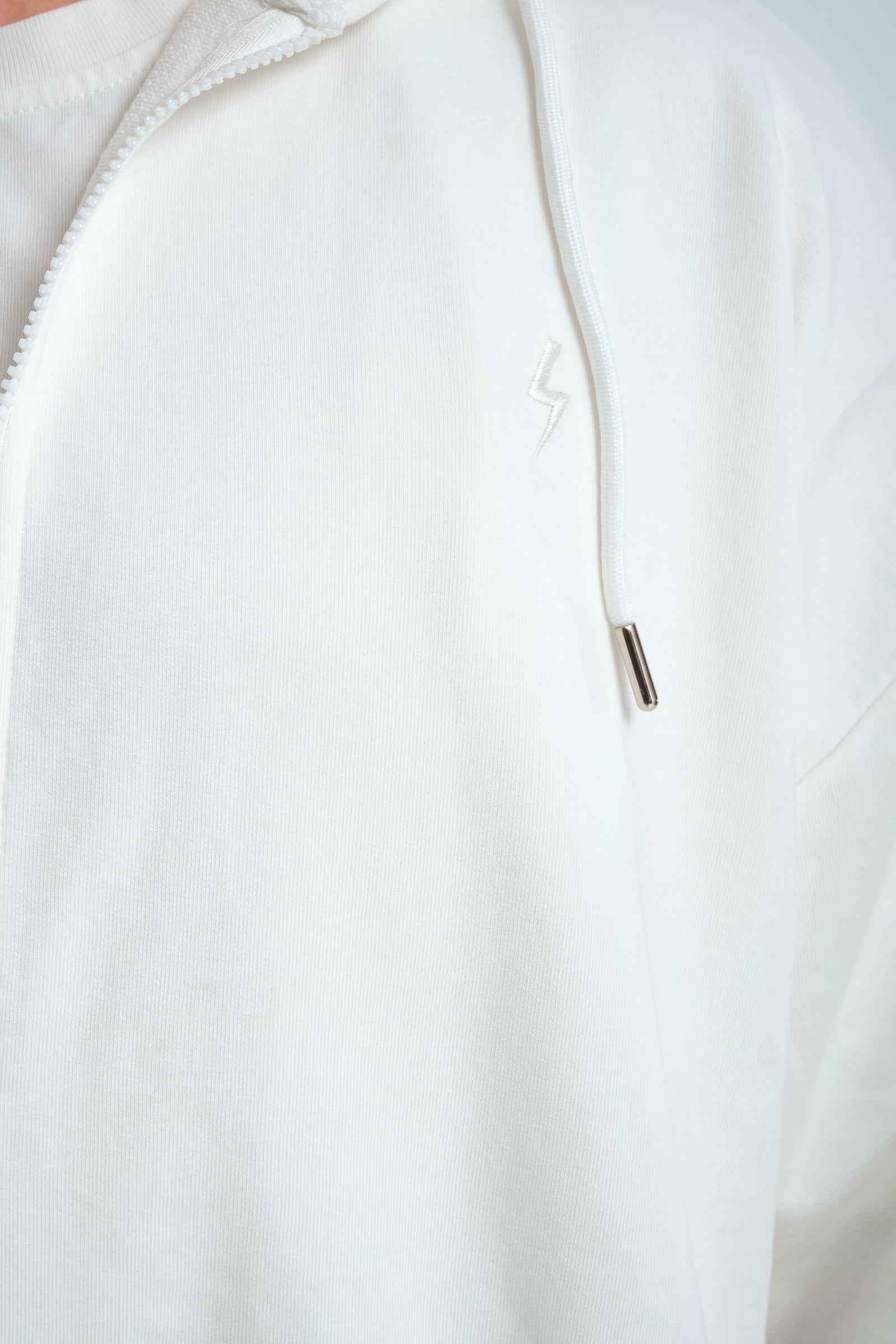 BLIC Zip Hoodie – Whiteout