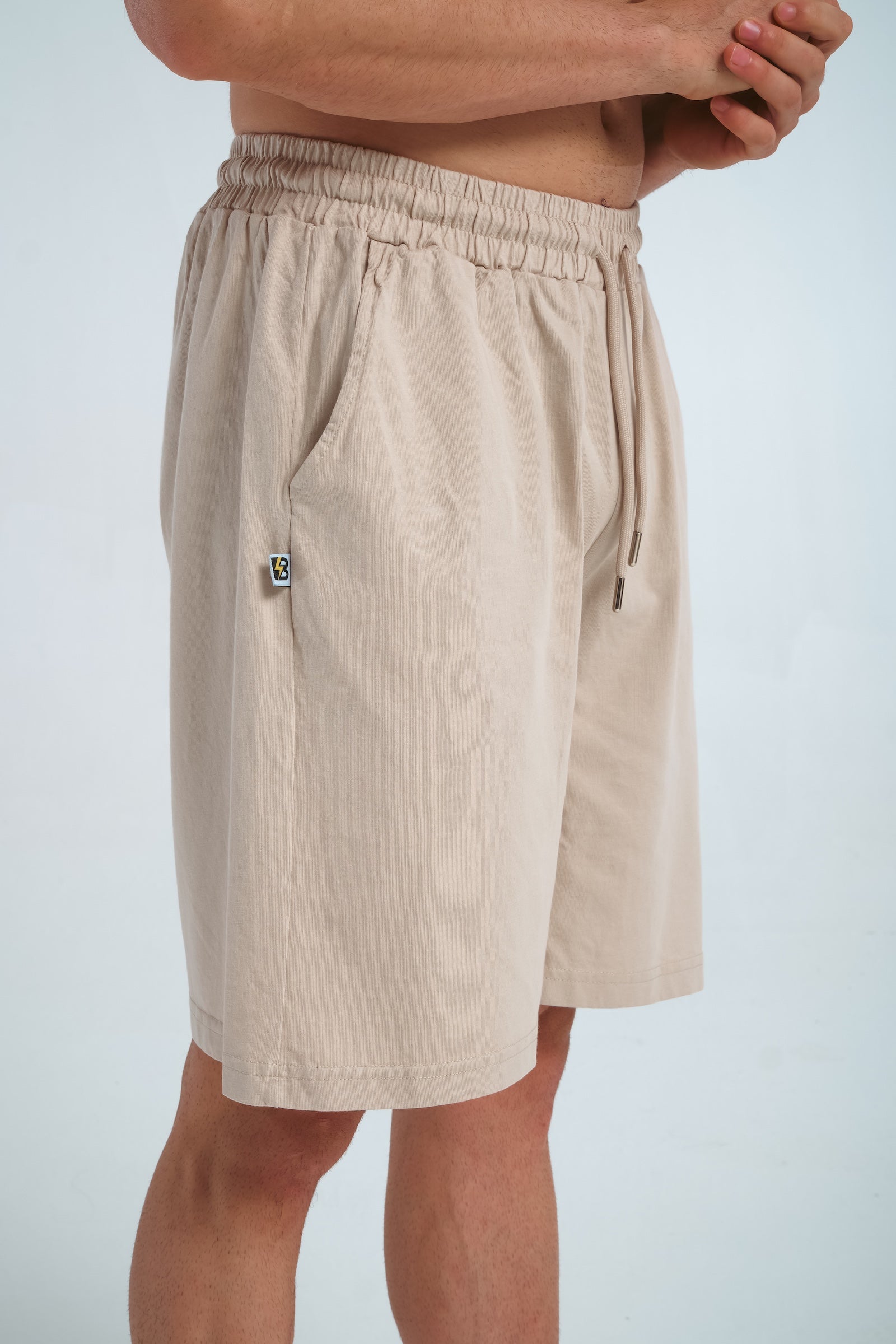 BLIC Relaxed Shorts – Beigejavue