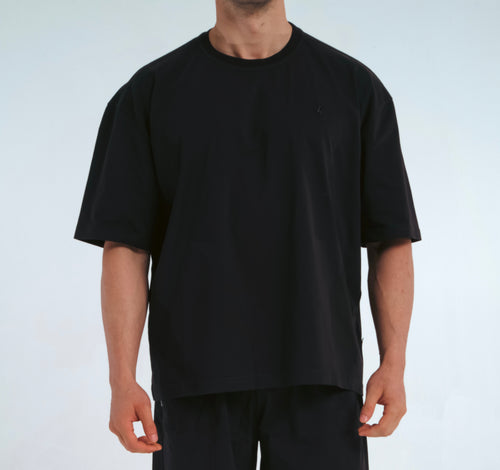 BLIC Oversized T-Shirt – Blackout
