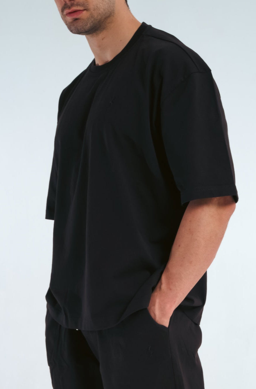BLIC Oversized T-Shirt – Blackout