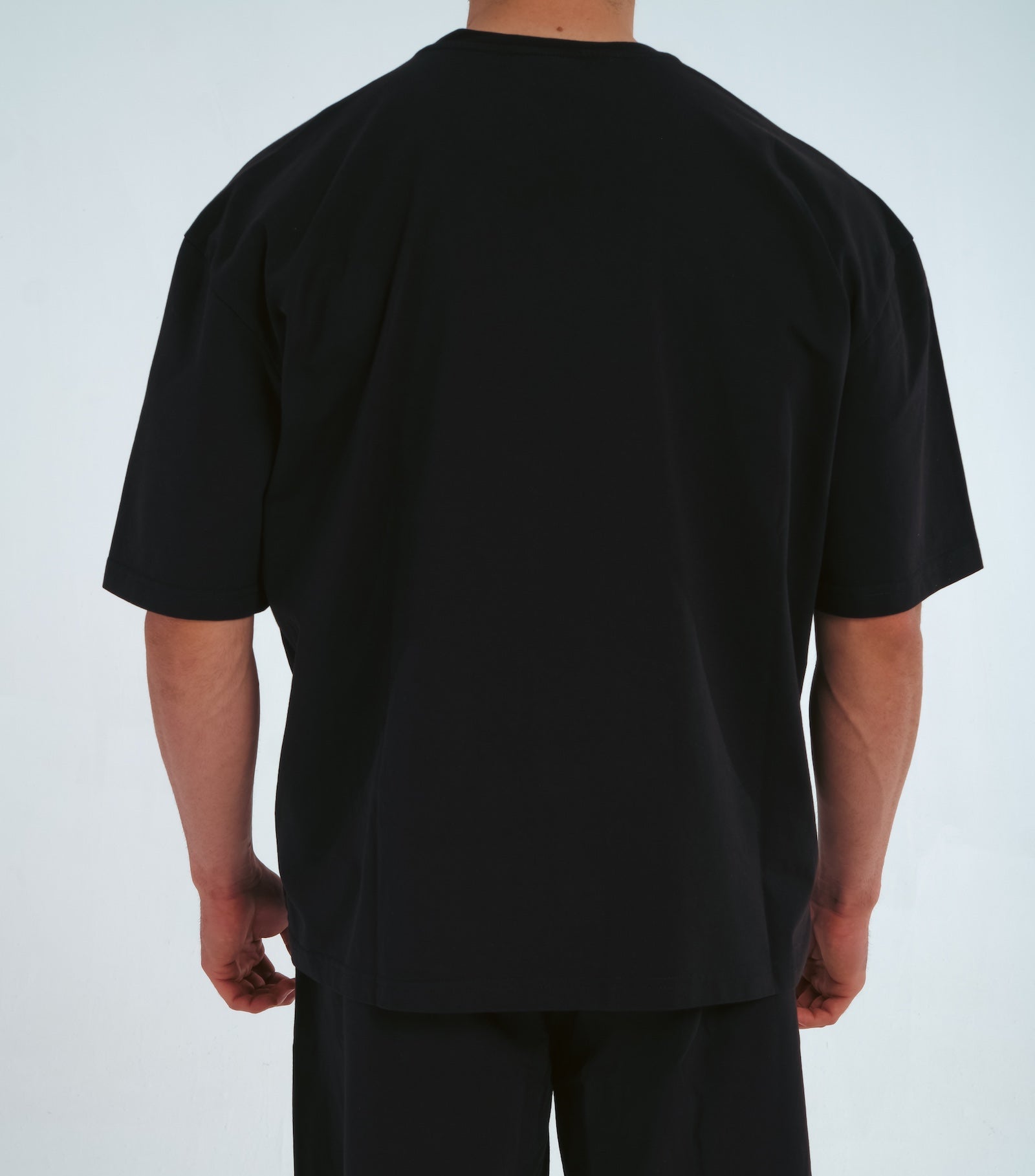 BLIC Oversized T-Shirt – Blackout