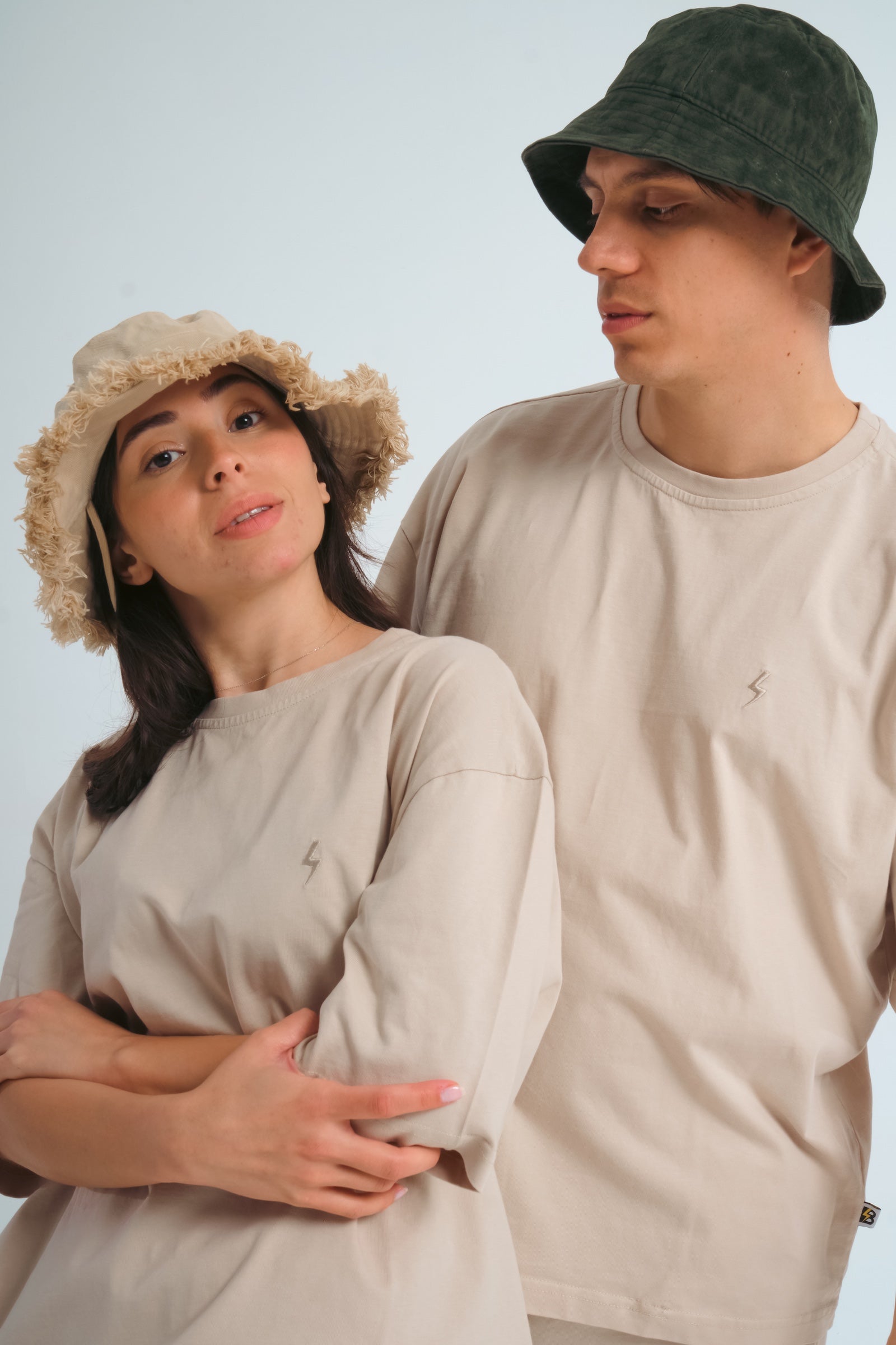 BLIC Oversized T-Shirt – Beigejavue