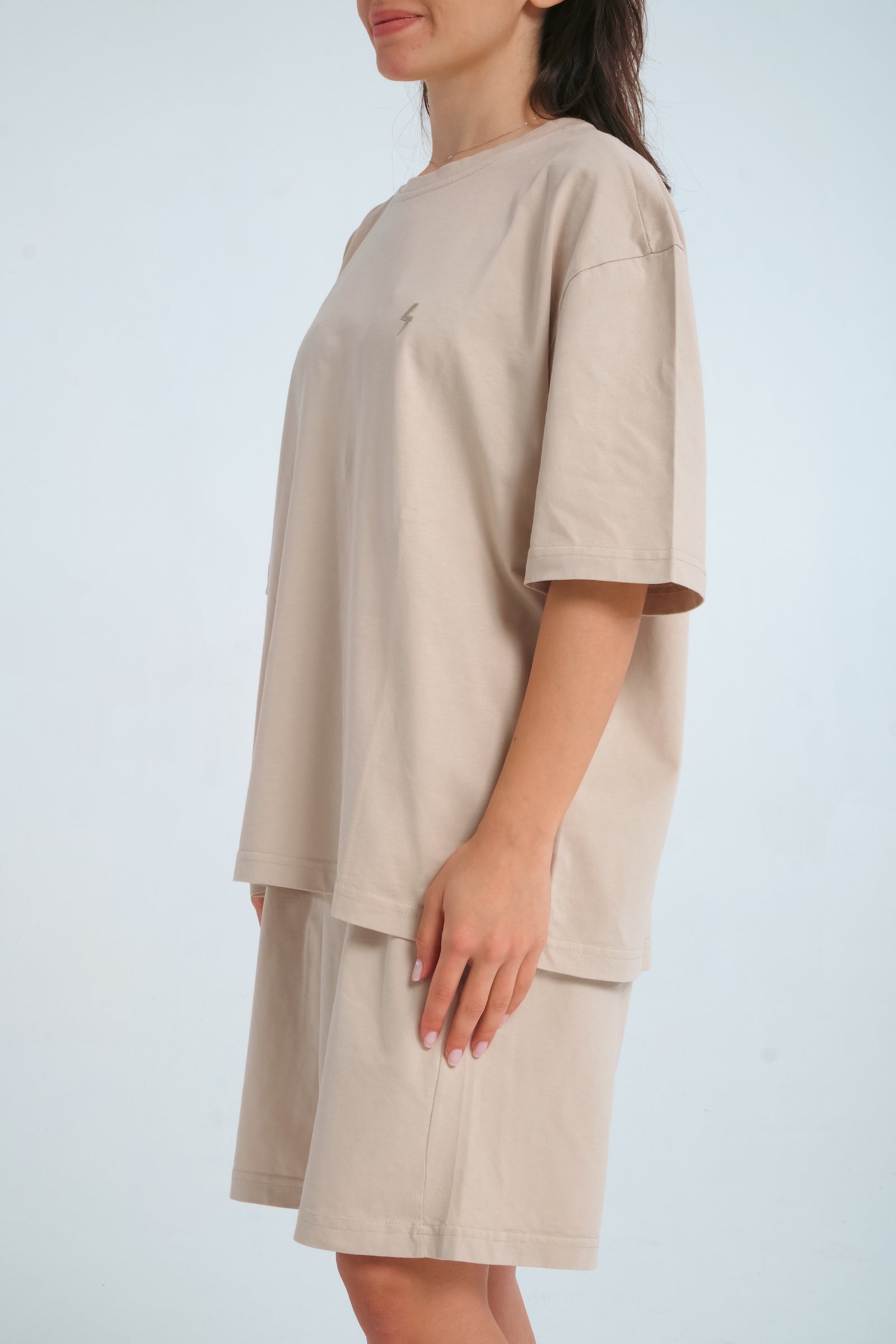 BLIC Oversized T-Shirt – Beigejavue